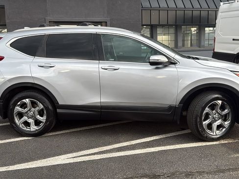 Used 2018 Honda CR-V EX-L image 2