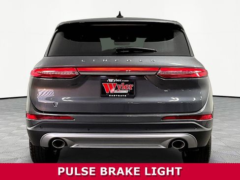 Used 2023 Lincoln Corsair AWD w/ Equipment Group 101A image 5