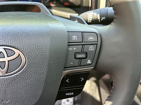 Used 2025 Toyota Camry XSE w/ Premium Plus Package FWD image 21