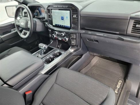 Certified 2022 Ford F150 XLT w/ Equipment Group 302A High image 25