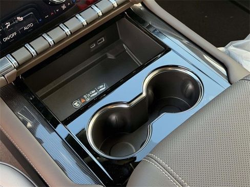 New 2026 GMC Yukon XL Elevation image 11