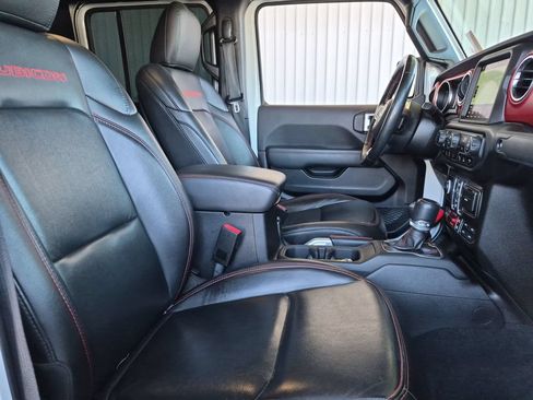 Used 2021 Jeep Gladiator Rubicon AWD/4WD image 19