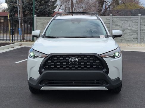 Used 2023 Toyota Corolla Cross LE w/ Moonroof Package image 12