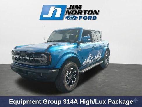 Used 2024 Ford Bronco Outer Banks AWD/4WD image 4