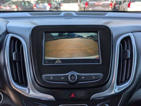 Used 2019 Chevrolet Equinox LT FWD image 7