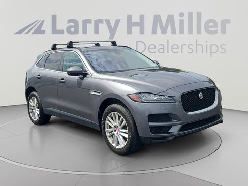 Used 2017 Jaguar F-PACE Prestige AWD/4WD image 7
