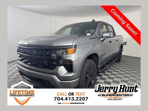 Used 2025 Chevrolet Silverado 1500 Custom w/ Turbomax Blackout Package AWD/4WD image 1