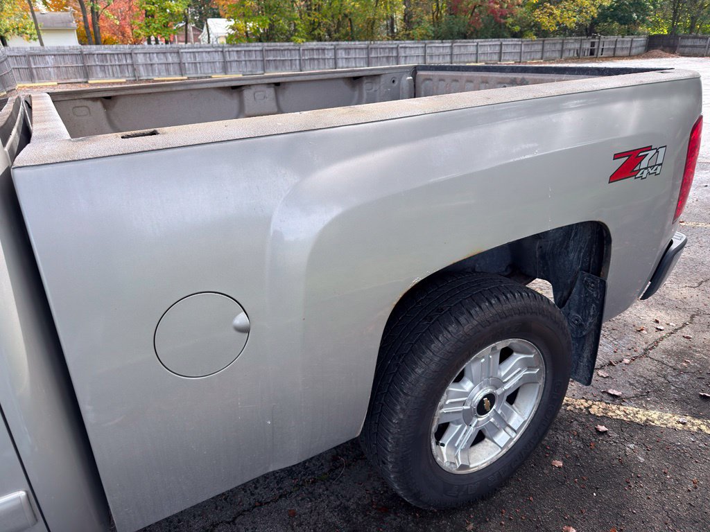 Used 2008 Chevrolet Silverado 1500 LT w/ Power Pack Plus AWD/4WD image 9