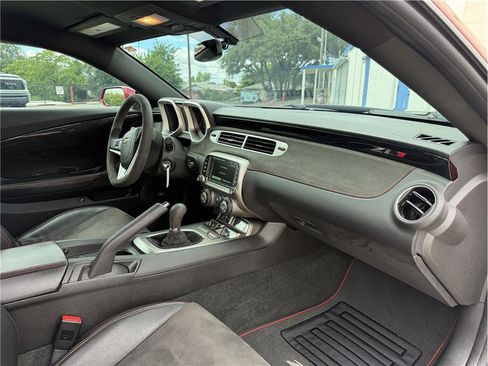 Used 2013 Chevrolet Camaro ZL1 image 21