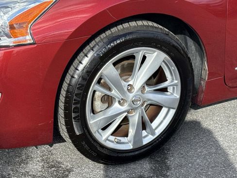 Used 2015 Nissan Altima 2.5 SL w/ Technology Package image 7