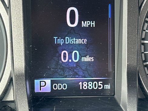 Used 2023 Toyota Tacoma TRD Off-Road image 10