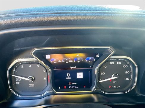 Used 2019 GMC Sierra 1500 AT4 w/ AT4 Premium Package image 15