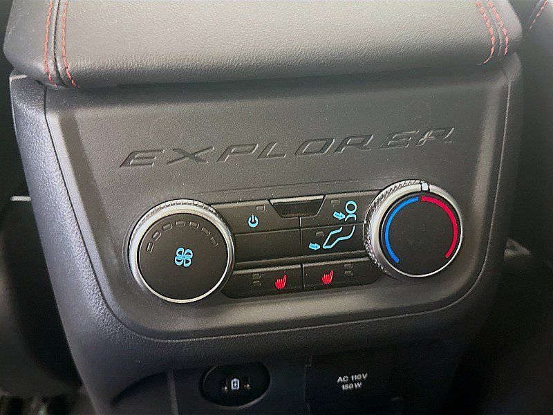 New 2025 Ford Explorer ST-Line w/ Premium Package AWD/4WD image 26