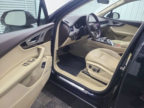 Used 2018 Audi Q7 2.0T Premium Plus AWD/4WD image 21