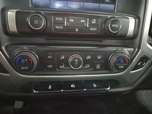 Used 2014 GMC Sierra 1500 SLE w/ SLE Value Package AWD/4WD image 19