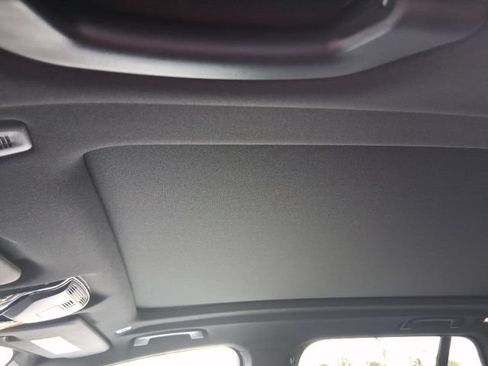 New 2026 BMW X5 sDrive40i w/ Premium Package RWD image 18