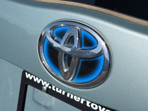 Used 2015 Toyota Prius Two FWD image 28