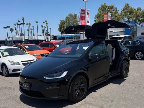 Used 2026 Tesla Model X AWD/4WD image 6