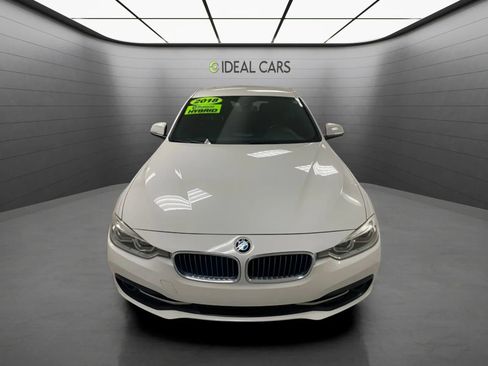 Used 2018 BMW 330e RWD image 2