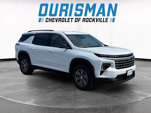 New 2026 Chevrolet Traverse LT FWD image 1