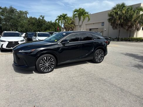 Used 2025 Lexus RX 350 Premium Plus w/ Accessory Package (K3) FWD image 4