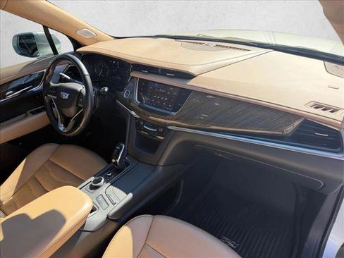 Used 2020 Cadillac XT6 Premium Luxury w/ Platinum Package AWD/4WD image 26