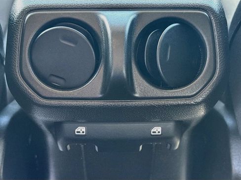 Used 2023 Jeep Wrangler Unlimited w/ 8.4" Radio Group AWD/4WD image 27