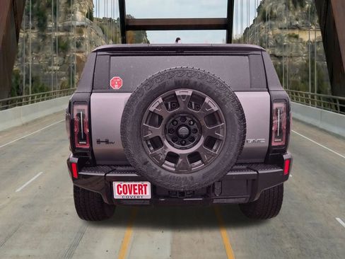 New 2026 GMC Hummer EV 3X w/ Carbon Fiber Edition Package AWD/4WD image 9