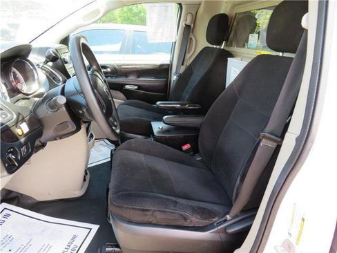 Used 2013 RAM C/V Tradesman FWD image 18