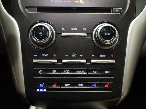 Used 2018 Lincoln MKC Reserve image 22