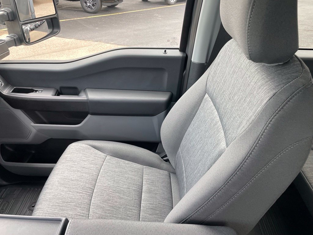 Used 2024 Ford F350 XL AWD/4WD image 21
