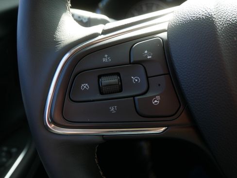 Used 2023 Buick Envision Essence AWD/4WD image 27