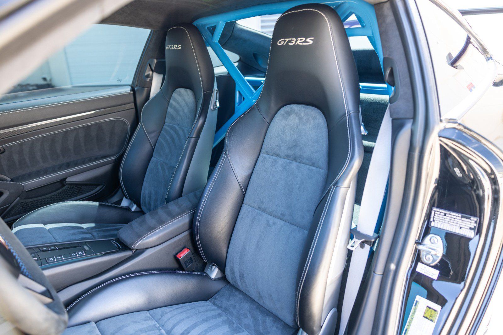 Used 2019 Porsche 911 GT3 RS RWD image 15