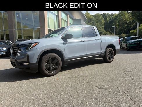 Used 2023 Honda Ridgeline Black Edition image 1