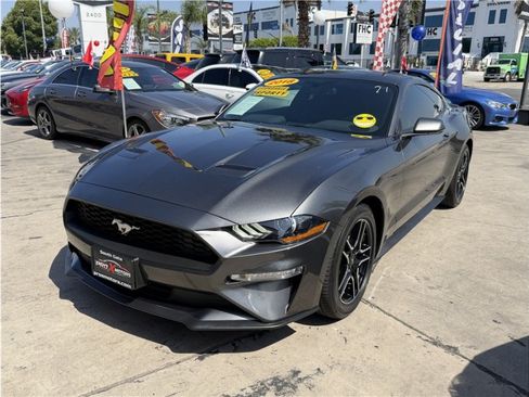 Used 2018 Ford Mustang Premium RWD image 57