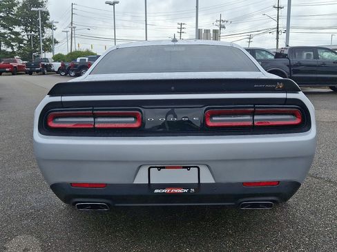 Used 2023 Dodge Challenger R/T Scat Pack image 9