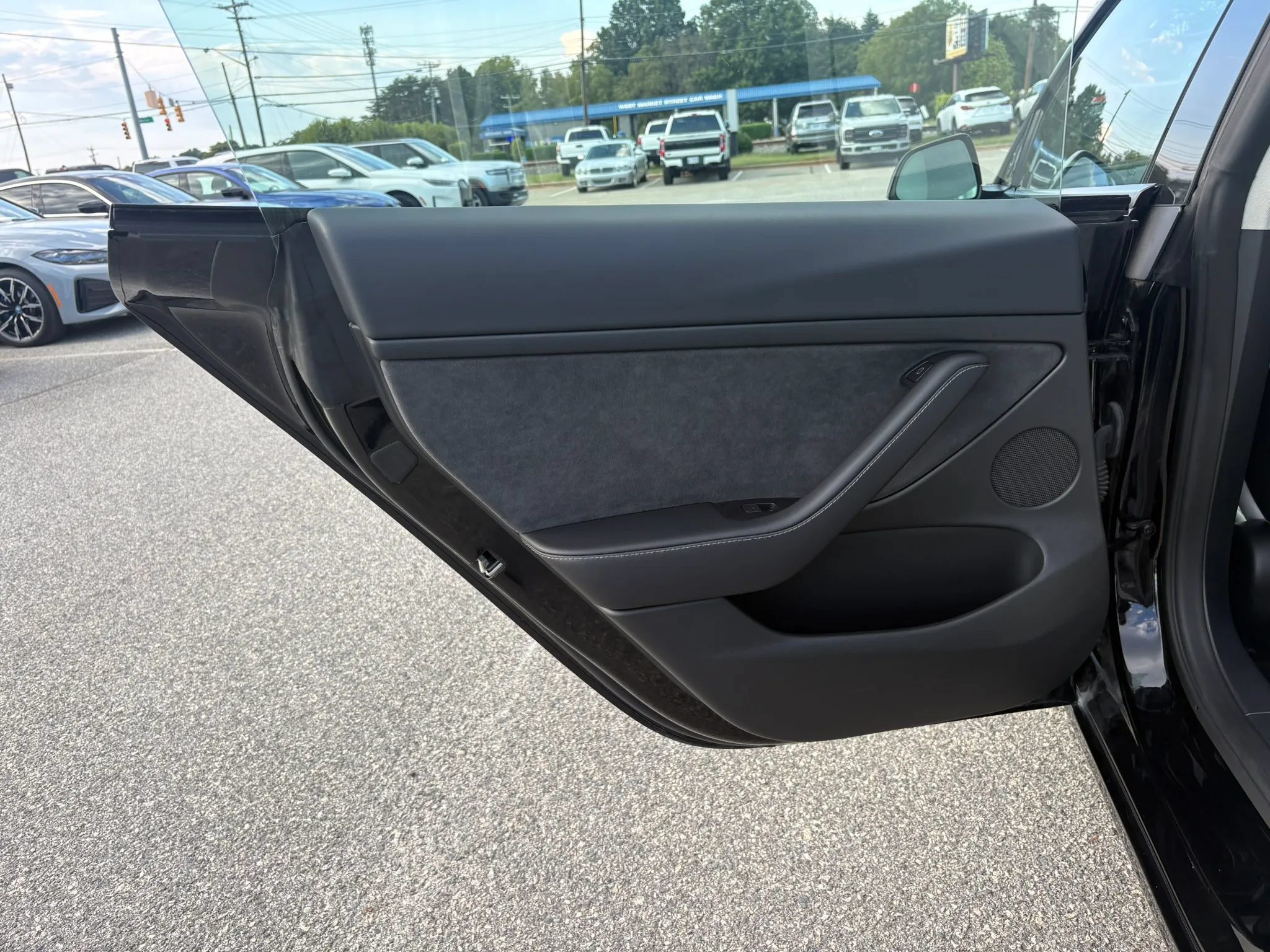 Used 2023 Tesla Model 3 Long Range AWD/4WD image 11