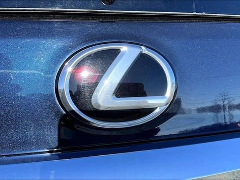 Used 2020 Lexus GX 460 Premium w/ Premium Package AWD/4WD image 30