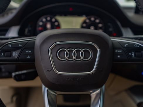 Used 2018 Audi Q7 2.0T Premium Plus w/ Premium Plus Package AWD/4WD image 11