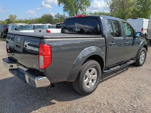 Used 2012 Nissan Frontier SV image 5
