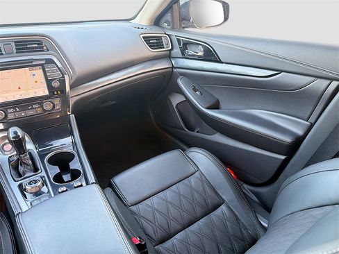 Used 2023 Nissan Maxima Platinum w/ Sport Mat Group image 25