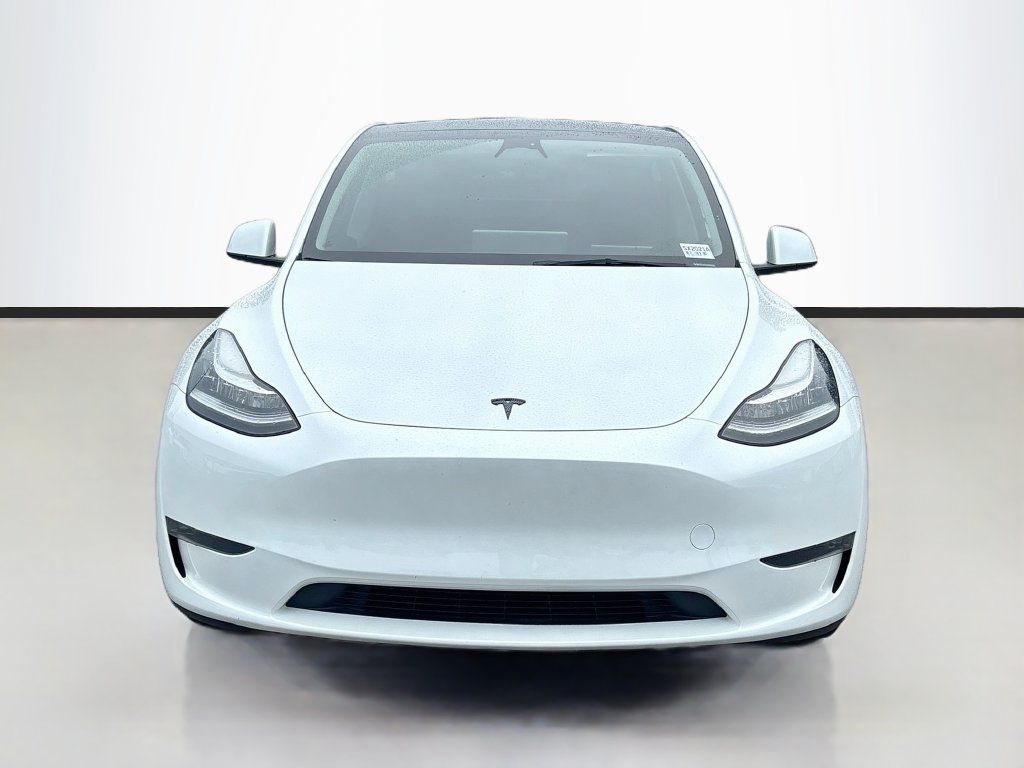 Used 2023 Tesla Model Y Long Range AWD/4WD image 8