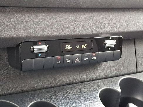 Used 2026 Mercedes-Benz Sprinter 2500 image 18