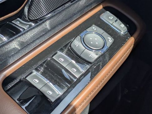 Used 2020 Lincoln Aviator Reserve w/ Equipment Group 201A AWD/4WD image 28