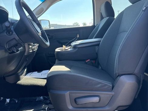 Used 2022 RAM 1500 Tradesman w/ Tradesman SXT Package image 9