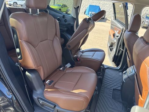 Used 2024 Subaru Ascent Touring AWD/4WD image 15