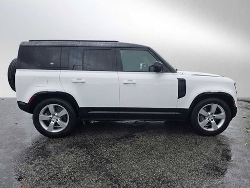 Used 2023 Land Rover Defender 110 X-Dynamic SE AWD/4WD image 6