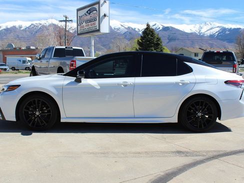 Used 2023 Toyota Camry XSE image 40