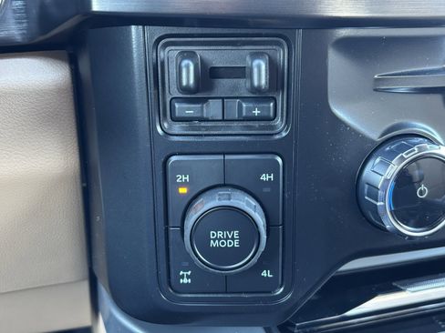 New 2026 Ford F250 Lariat w/ Chrome Package image 4