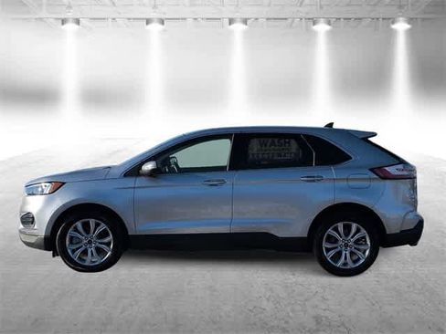 Used 2024 Ford Edge Titanium image 5